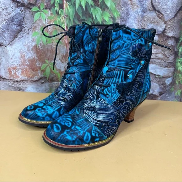 CY Blue Leather and TextilePeacock Feather Lace-Up Cuban Heel Boots, 41/10 - Picture 2 of 13